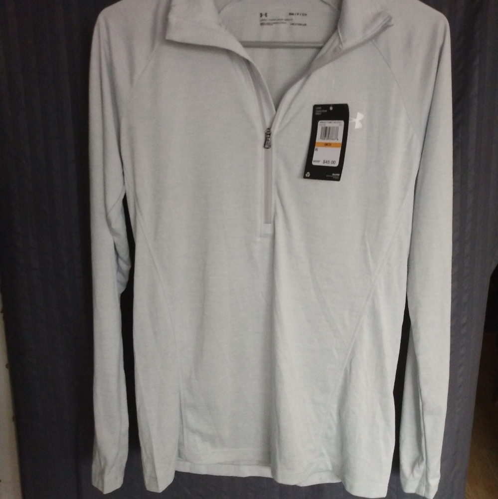 Light Grey Under Armour Long Sleeve Athletic Wear, size small
